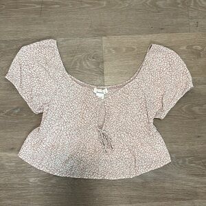 Urban Romantics Pink & Cream Floral Puff Sleeve Open Front Flowy Crop Top - Med